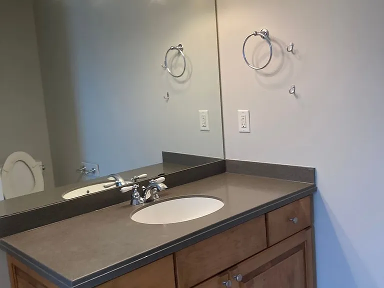 2601 Avondale Ct — Photo 14
