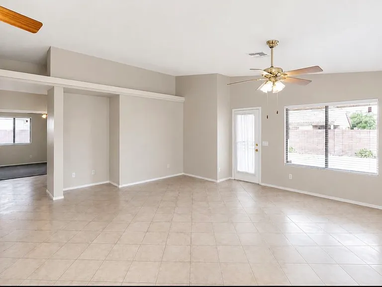 1734 E San Xavier Dr — Photo 2