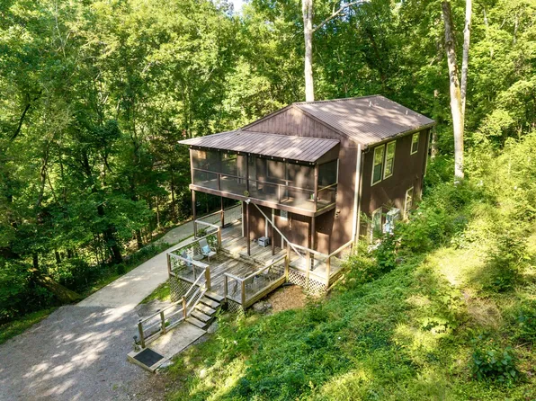 510 Wilson Dr, Smithville, TN 37166