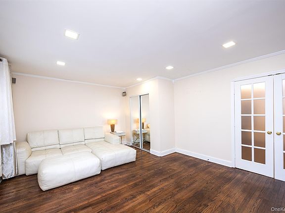 4th image of 13835 Jewel Avenue #1A
