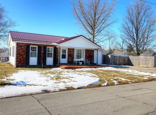 802 W Broadway St, Alexandria, IN 46001