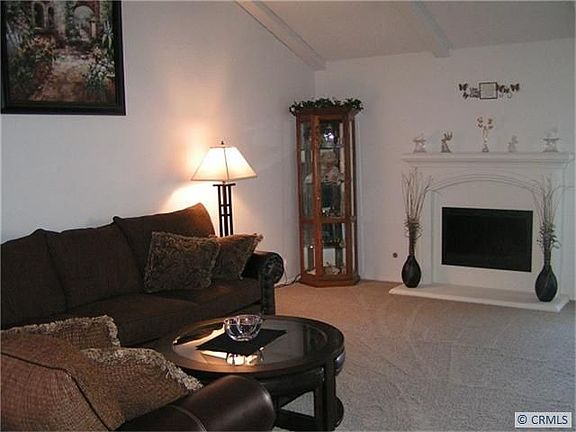 5th image of 290 N Avenida Cordoba