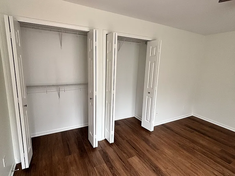 56040 Chesapeake Cir — Photo 10