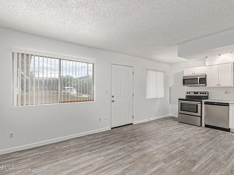 Welcome to The Sanctuary on Wilson - First Month FREE with approved application — Photo 14