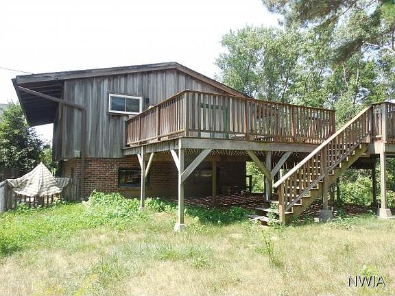 3rd image of 385658 Jackson St