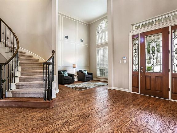 5th image of 1519 Pinehurst Ln