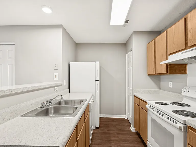Waterfront Pointe — Photo 42