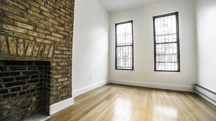 Rented by Nooklyn NYC LLC | media 12