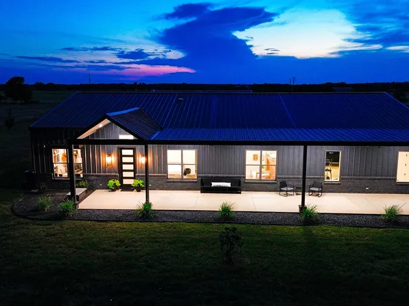 1560 Lacy Dr, Lipan, TX 76462
