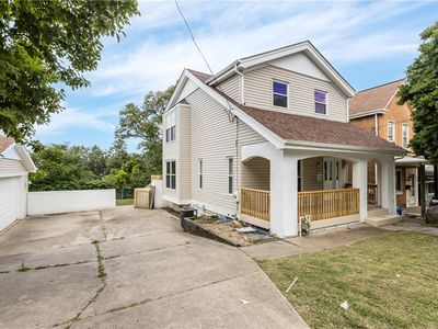 934 Berry St, Pittsburgh, PA, 15204