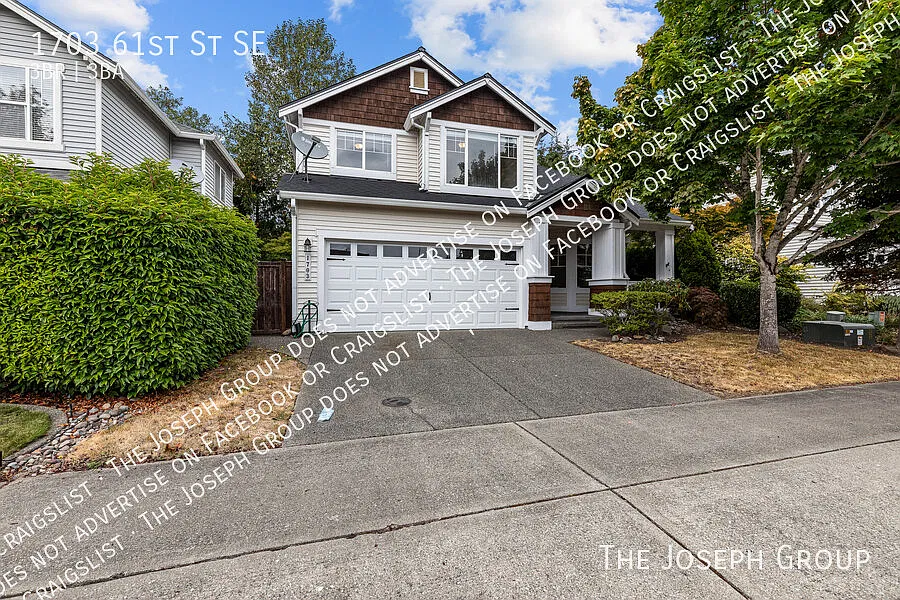 Auburn 3-Bedroom Home with Private Greenbelt Views — Photo 1