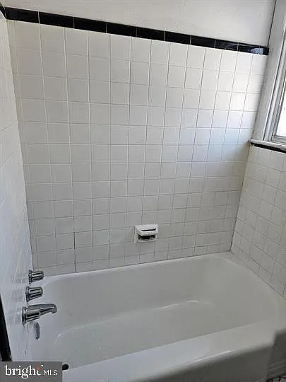 1301 Hook Rd — Photo 8