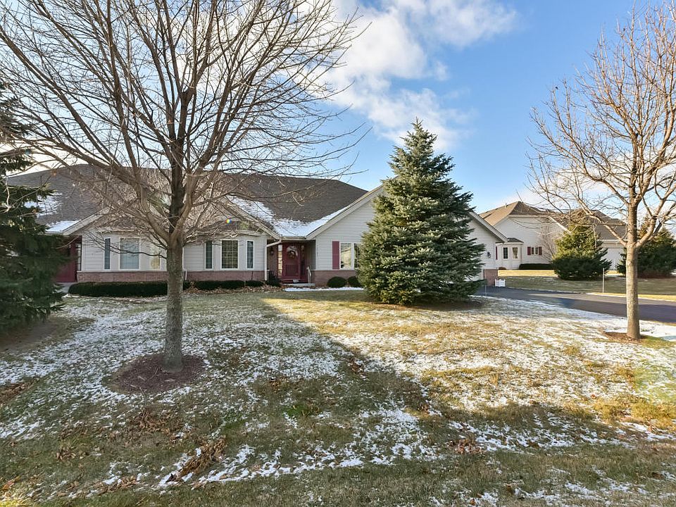 1st image of 10737 N Oxford Ct