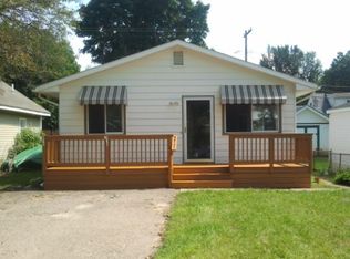 6172 Hillsboro Rd, Davisburg, MI 48350