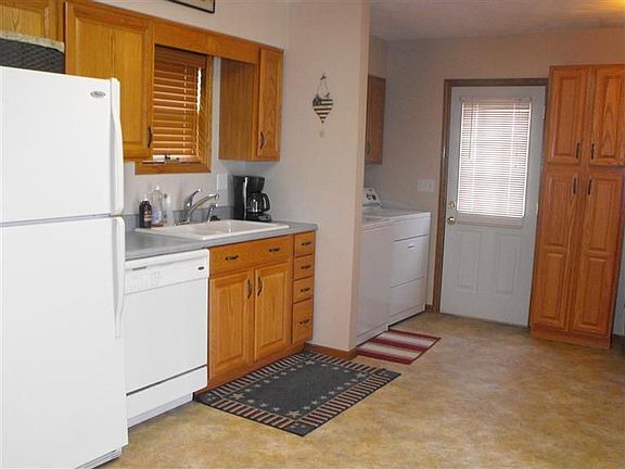 4th image of 311 Marview Ave