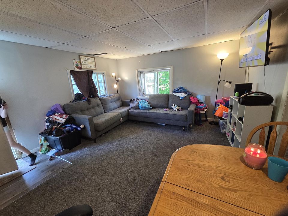 2nd image of 1156 Fairfax St