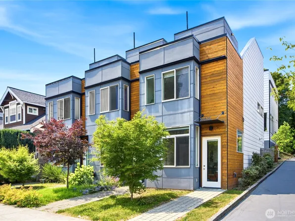 3043 C 21st Avenue W, Seattle, WA 98199