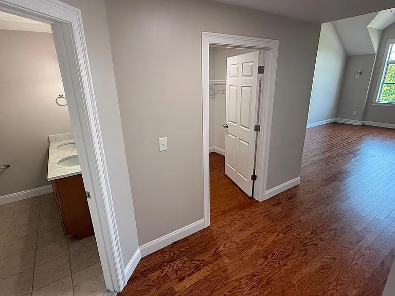 233 Magill Dr — Photo 39