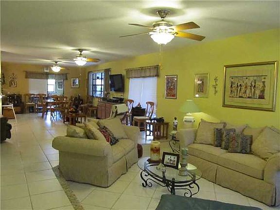5th image of 9870 NW 28th Ter