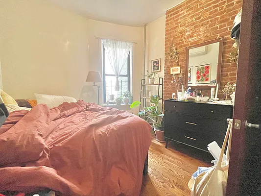 Rented by Doorway NYC, LLC | media 21