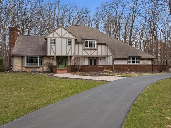 14830 Woodbridge ROAD, Brookfield, WI 53005