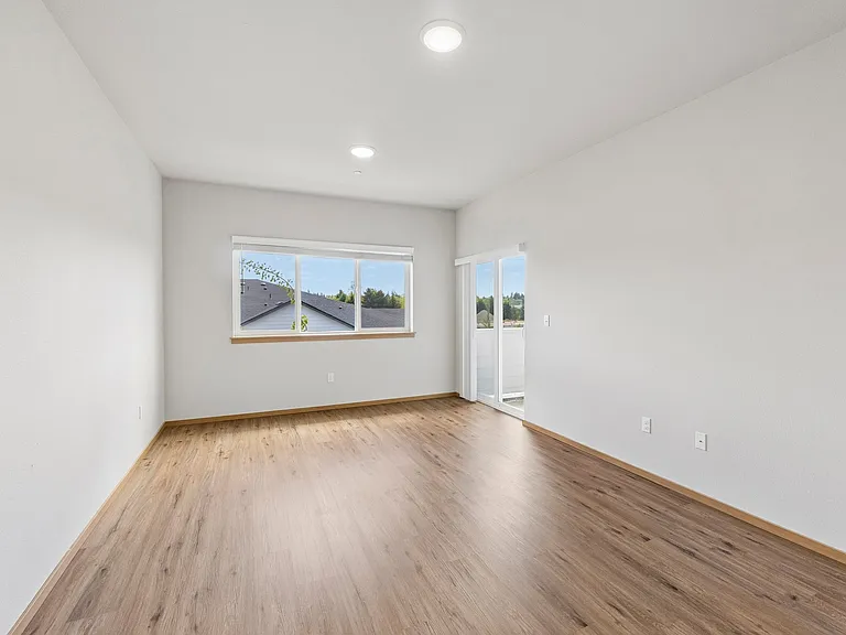 Ridgeline Apartments — Photo 18