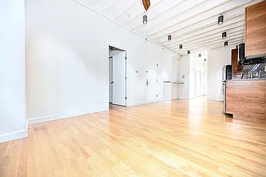 Rented by Urbane Brokerage