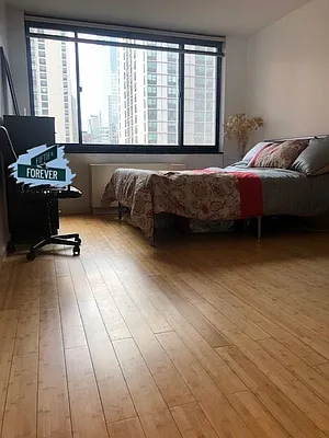 Rented by Fifth & Forever LLC | media 5