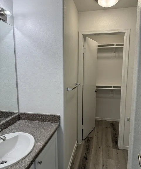 921 Desert Oak Ct #0 — Photo 9