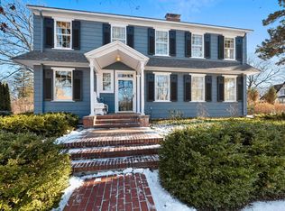 1043 S Quincy St, Green Bay, WI 54301