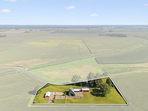 3rd image of 13489 Lomax Rd