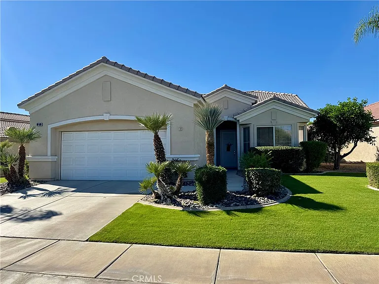80589 Hoylake Dr — Photo 2