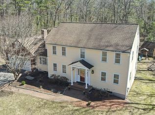 22 Ann Lee Rd, Harvard, MA 01451