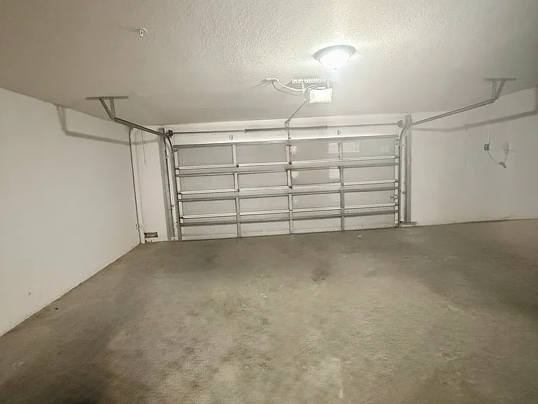 445 Bayou Village Dr — Photo 17