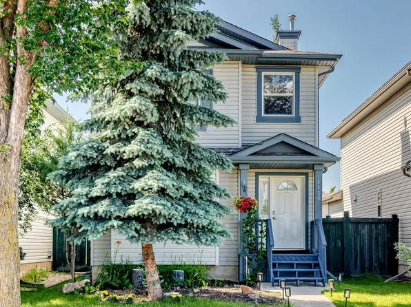 1126 Grantham Dr NW, Edmonton, AB T5T 6L1
