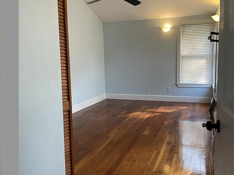 122 Elm St #2 — Photo 20