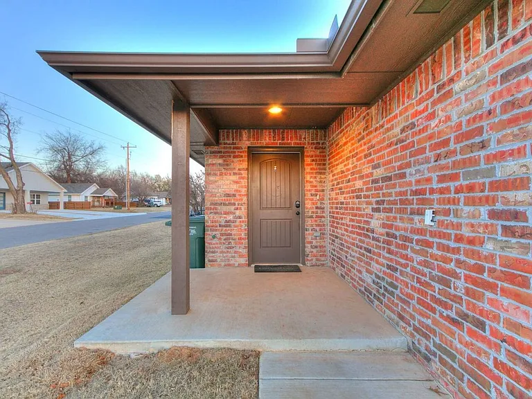 436 Chalk Hill Ct — Photo 38