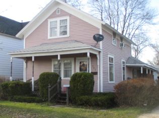 107 E State St, Scottville, MI 49454