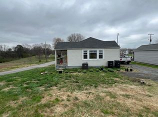 612 Million St #1, Athens, TN 37303