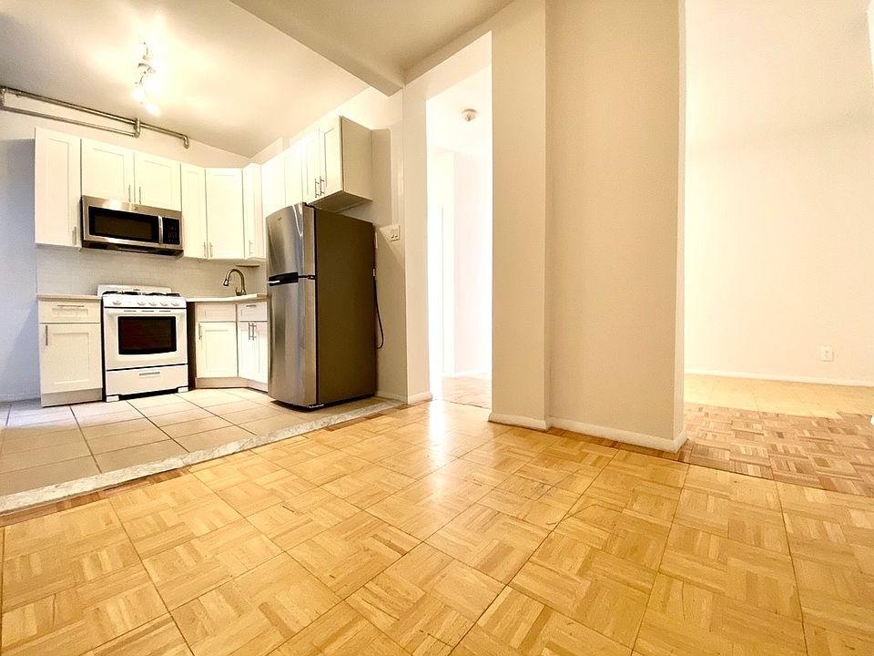1st image of 2 Pinehurst Ave #1CC