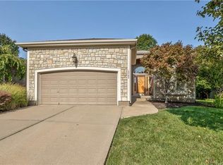 15702 Marty Ln, Overland Park, KS 66223