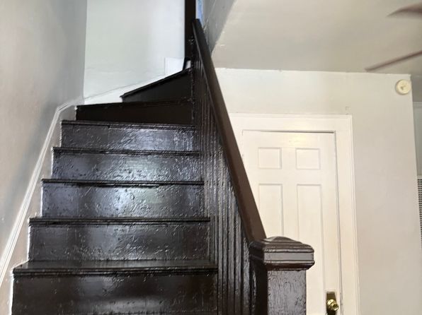 92 Cushing St