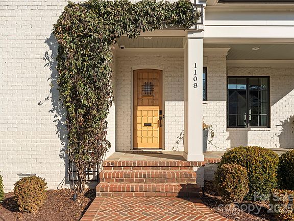 2nd image of 1108 Ardsley Rd