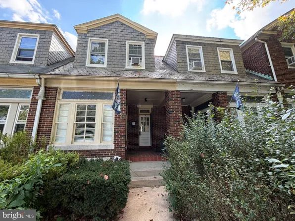 3235 Shannon Dr, Baltimore, MD 21213