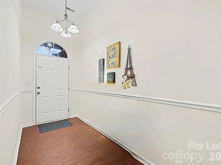 13505 Gatestone Ln — Photo 2