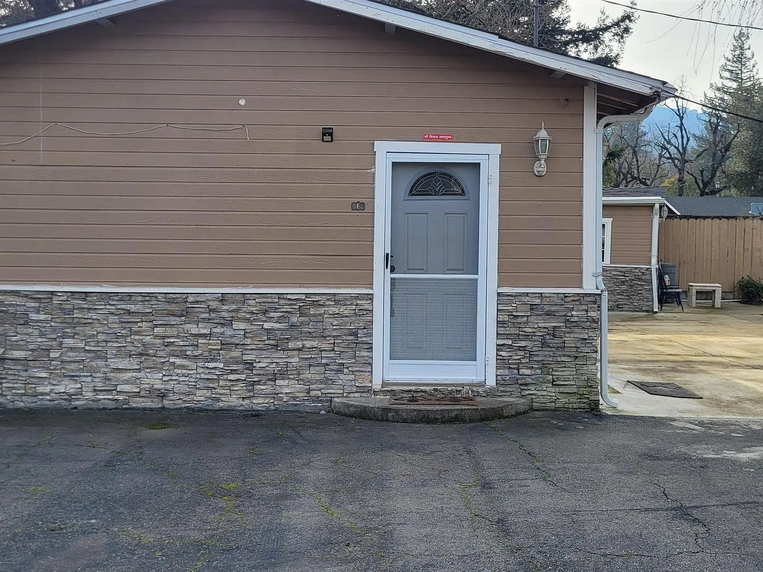 1 bed, 880 sqft, $2,500 — Photo 1