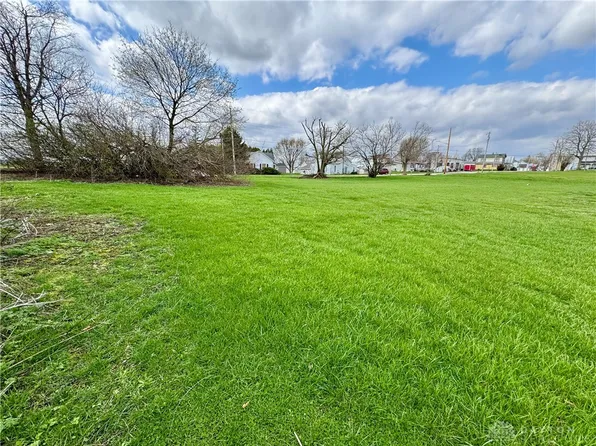 122 S Main St, Hollansburg, OH 45332