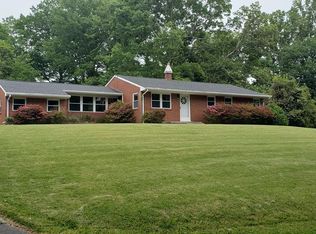214 Rosewood Ave, Martinsville, VA 24112