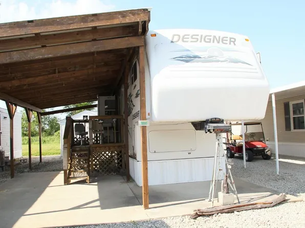 1095 N Bass Ln, Oak Harbor, OH 43449