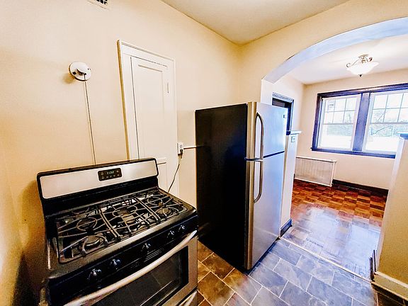 3rd image of 3503 Jones St #307-A900